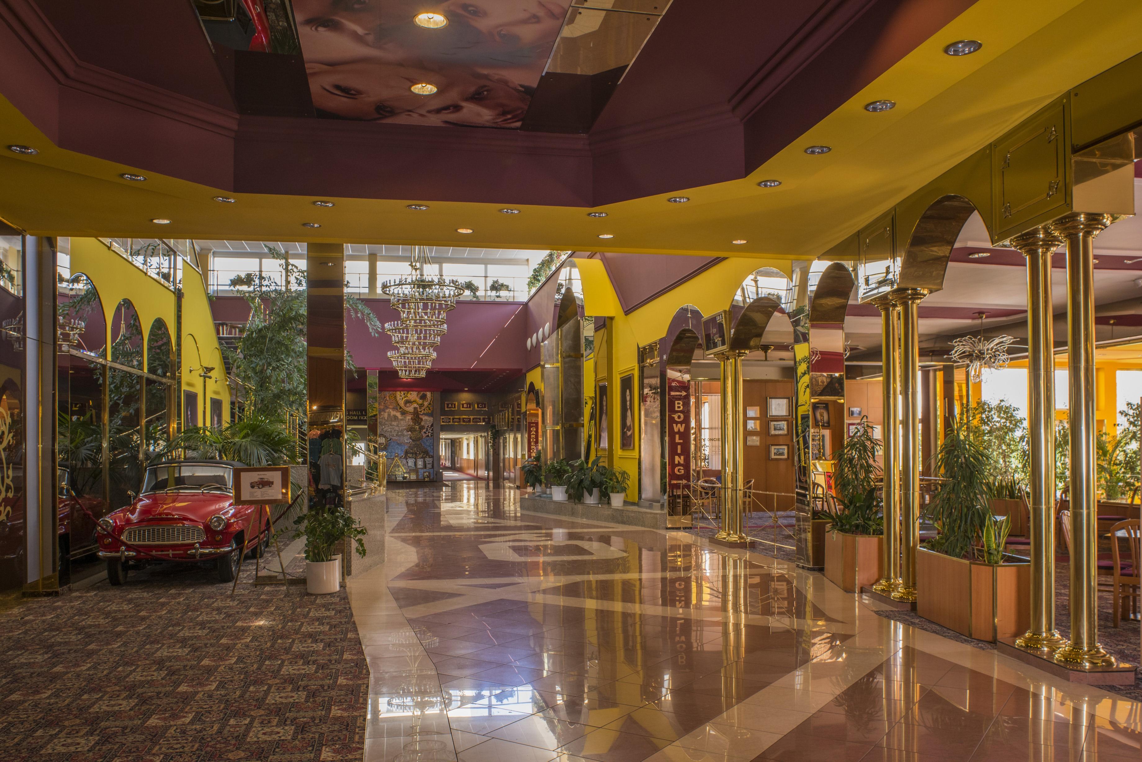 TOP HOTEL Praha